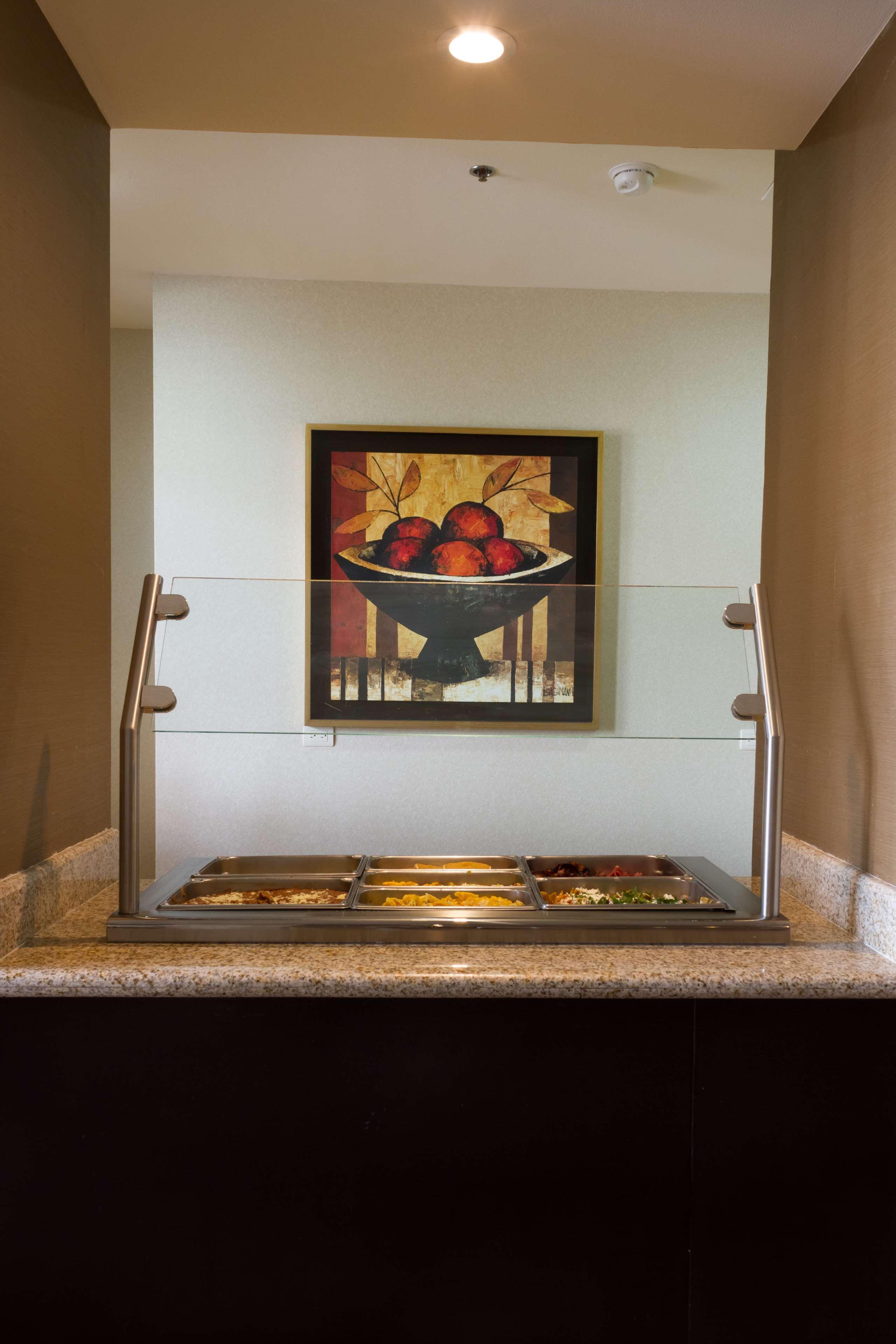 Western Premier Monterrey Aeropuerto Hotel 5*